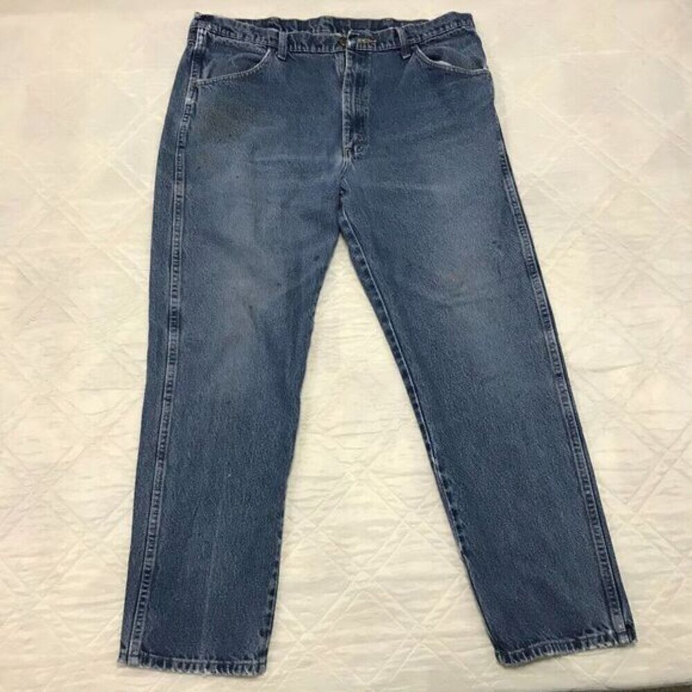 Maverick distressed blue jeans 38X30‎